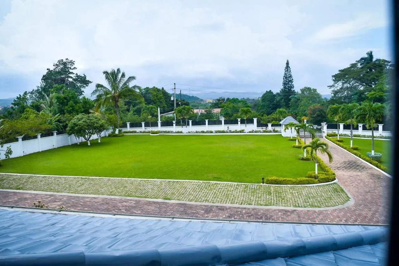 Jamgolia Place Mandeville