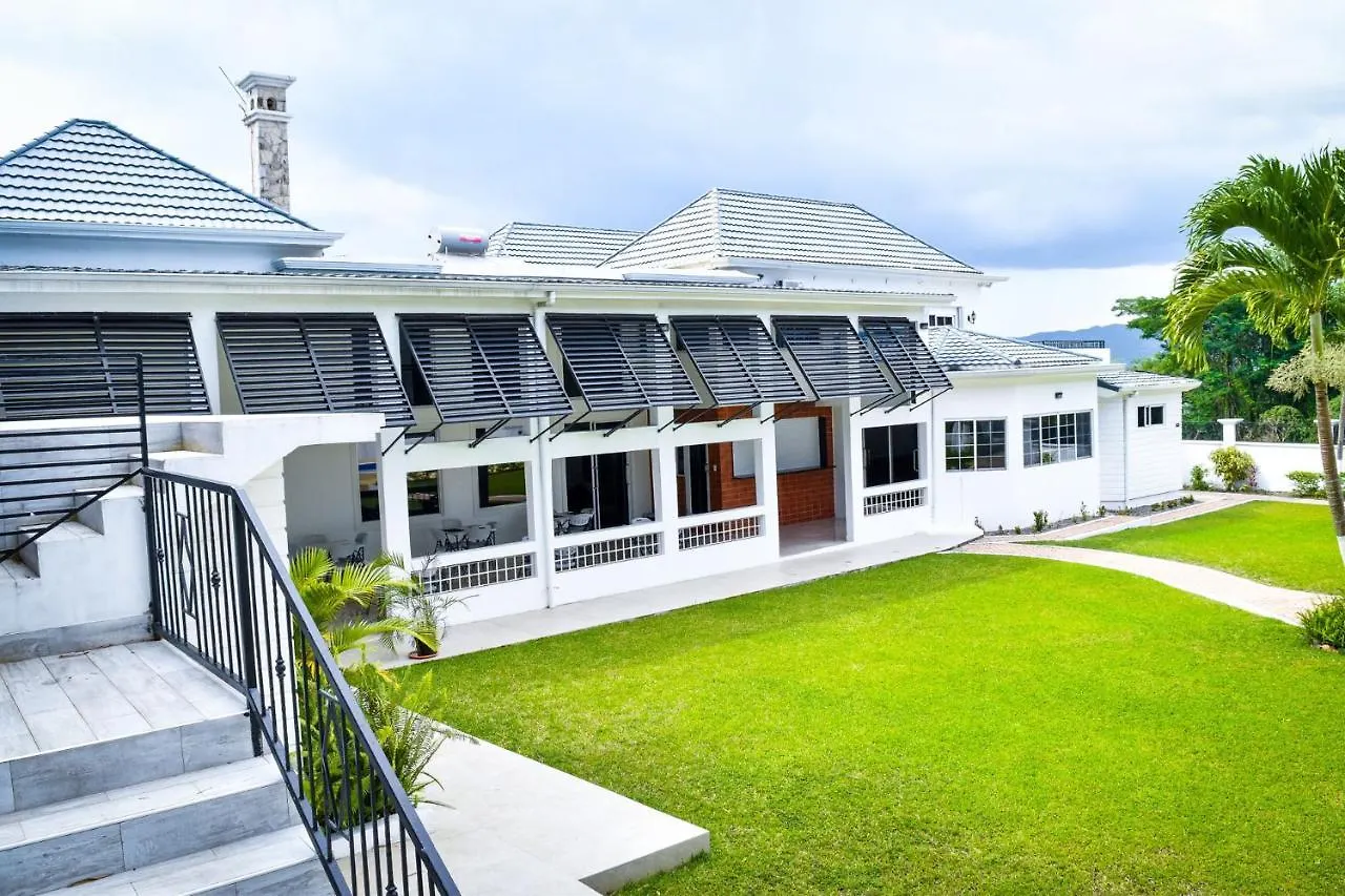 Jamgolia Place Mandeville