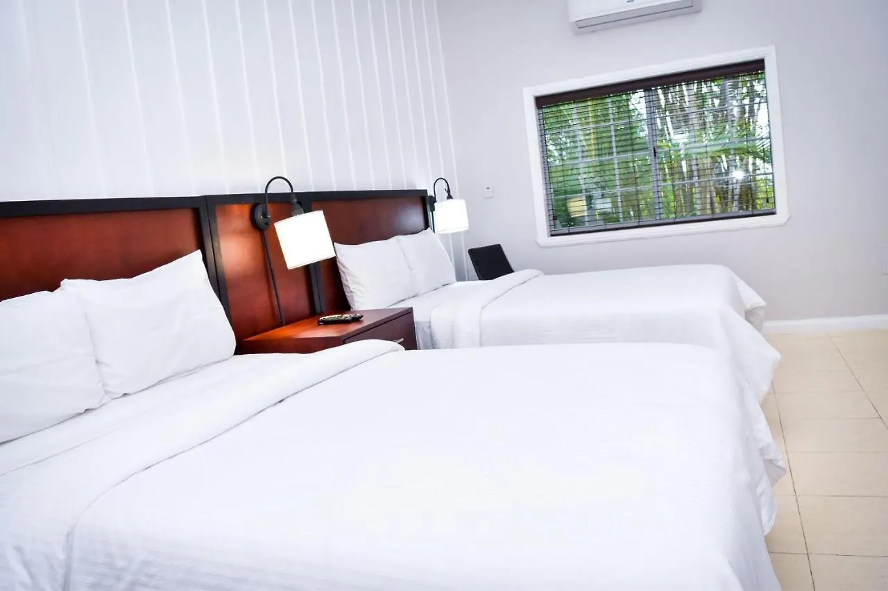Jamgolia Place Mandeville 3*,  Jamaica