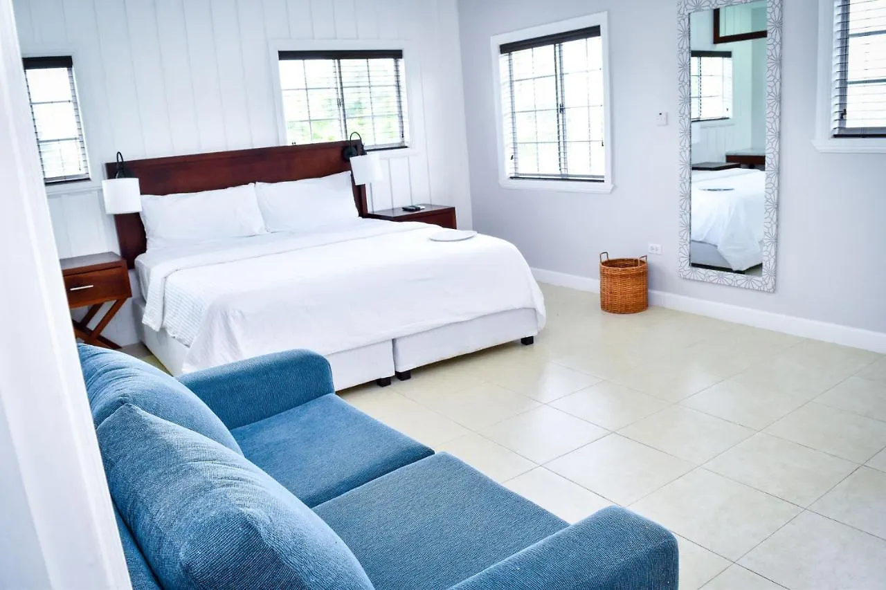 Jamgolia Place Mandeville 3*,