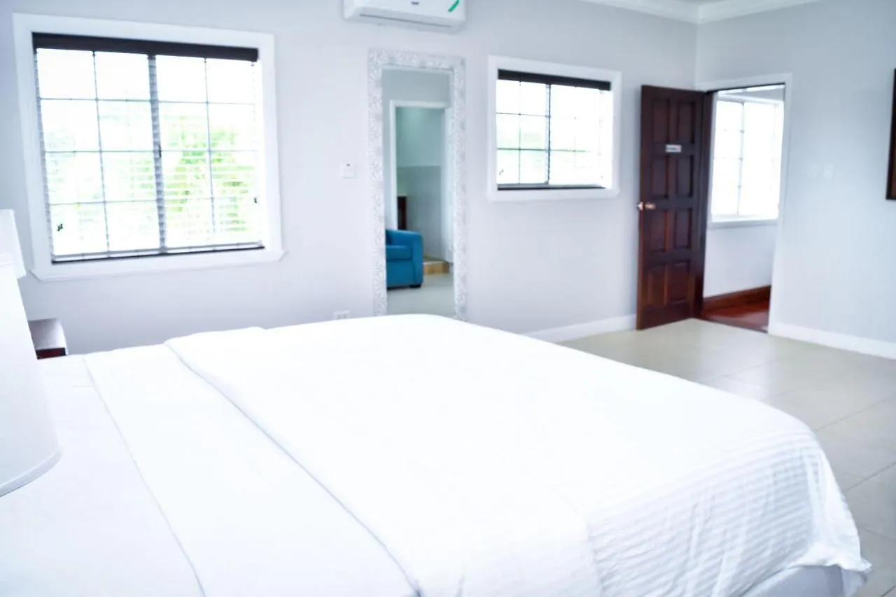 Jamgolia Place Mandeville Bed & Breakfast