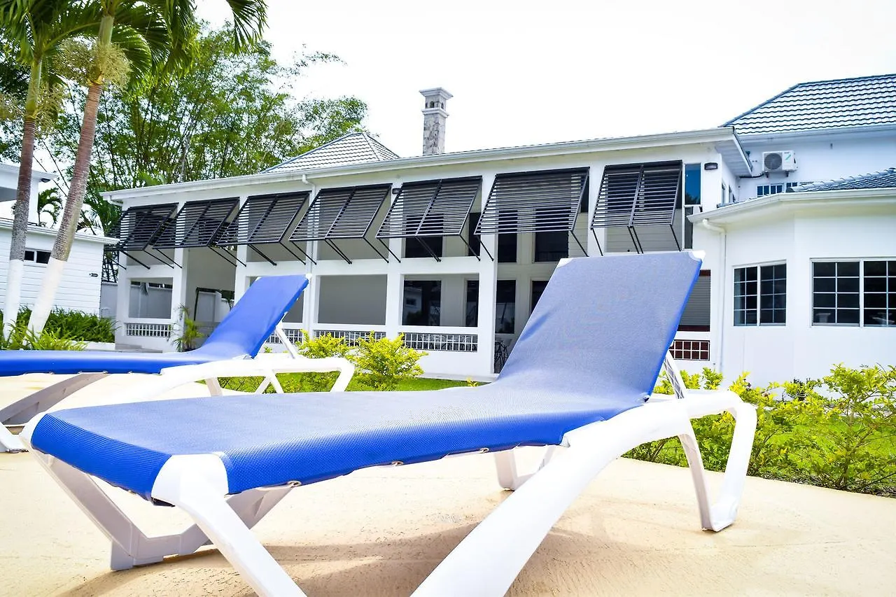 Jamgolia Place Mandeville Bed & Breakfast