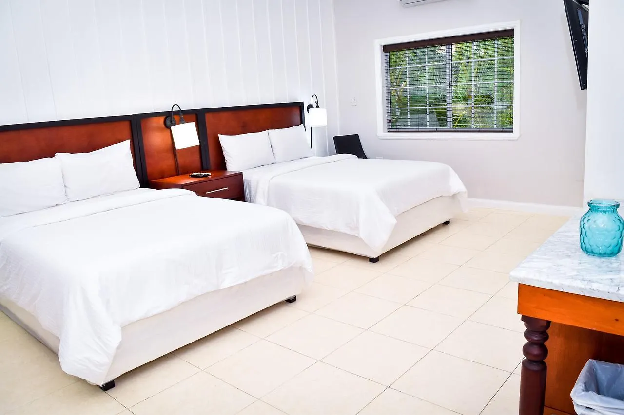 Jamgolia Place Mandeville Jamaica