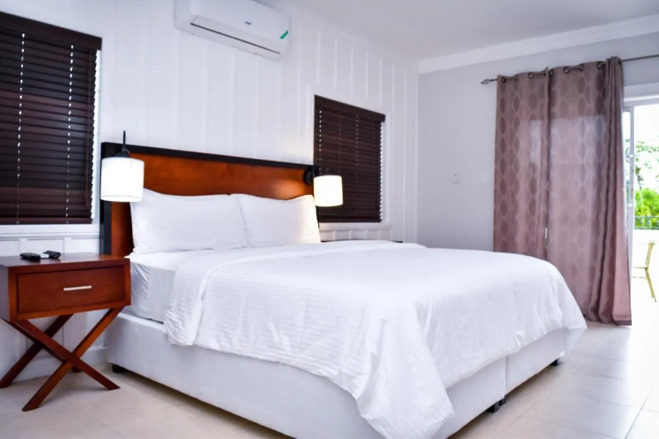 Jamgolia Place Mandeville 3*,  Jamaica