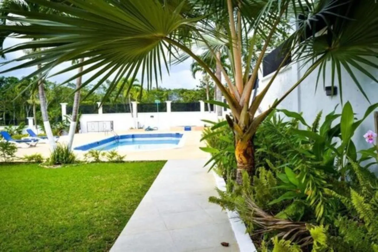Jamgolia Place Mandeville Jamaica